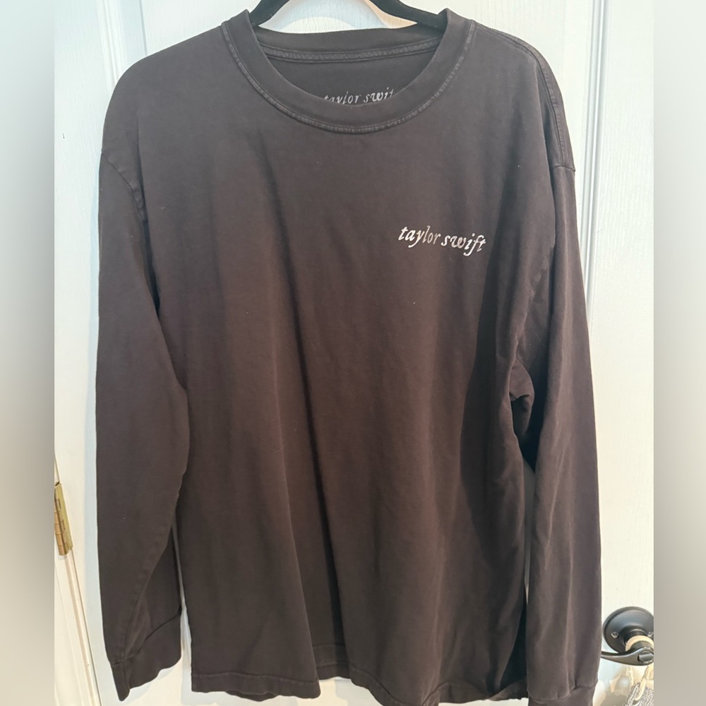 Taylor Swift long sleeve